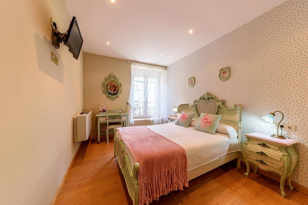 קסטרו אורדיאלס Hosteria Villa De Castro מראה חיצוני תמונה